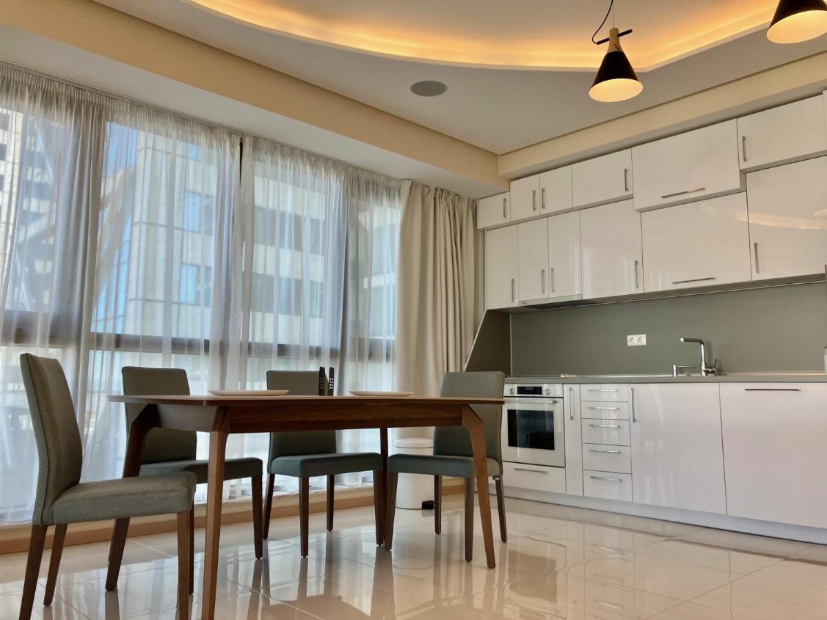 Point Grand Apartment
