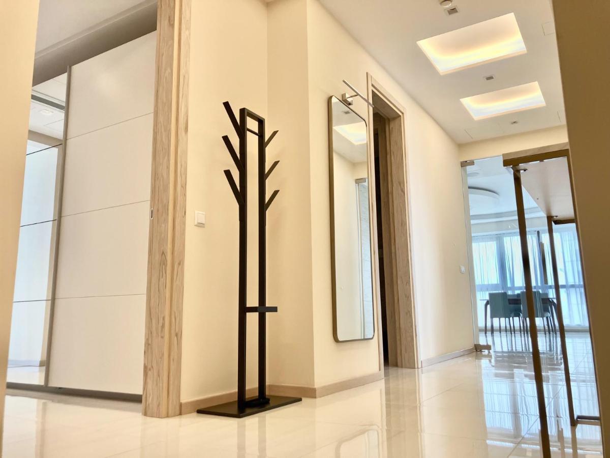 Apartment Point Grand